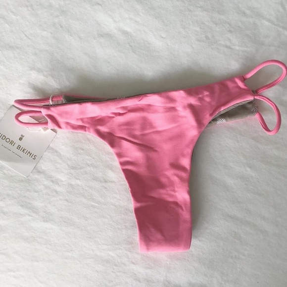 Midori Bikinis jet pink “Lily” bottom - Picture 1 of 2
